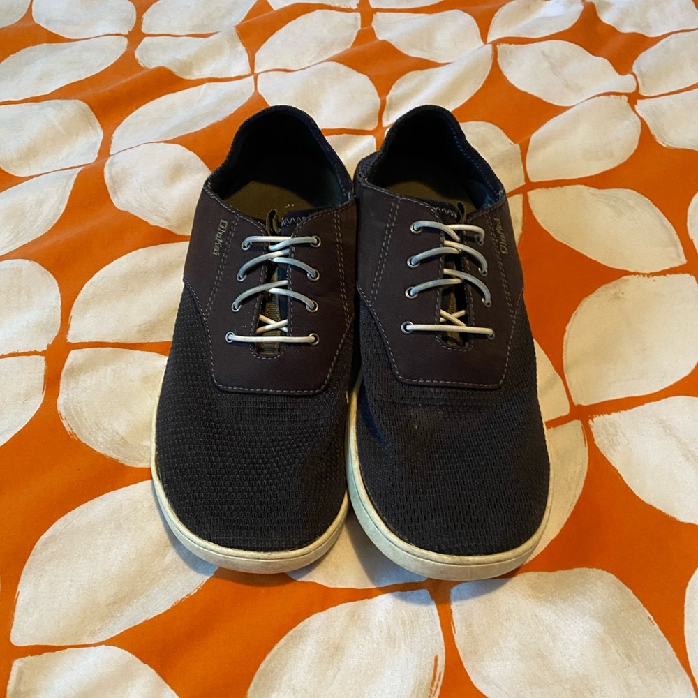 Olukai mens sneaker